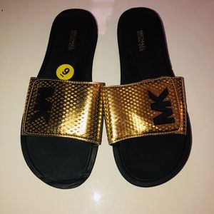 Micheal Kors Slides